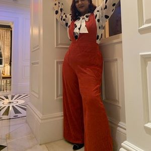 Pants and shirt selling together